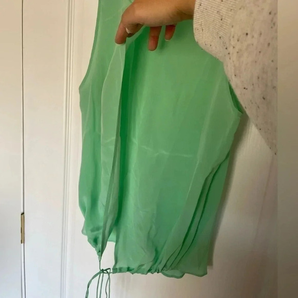 COPY - Women's Greylin Open Back Tank Top Sz. M - Picture 4 of 4